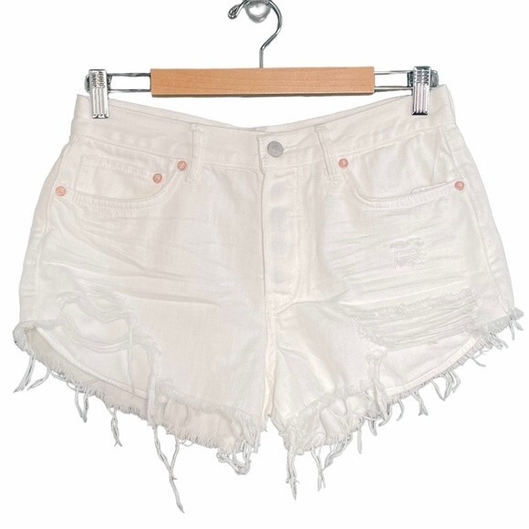 NWT Free People Loving Good Vibrations White Distressed Jean Shorts Size 27 NEW - Picture 2 of 16